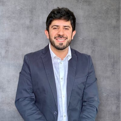 Dr. Alex Seguel